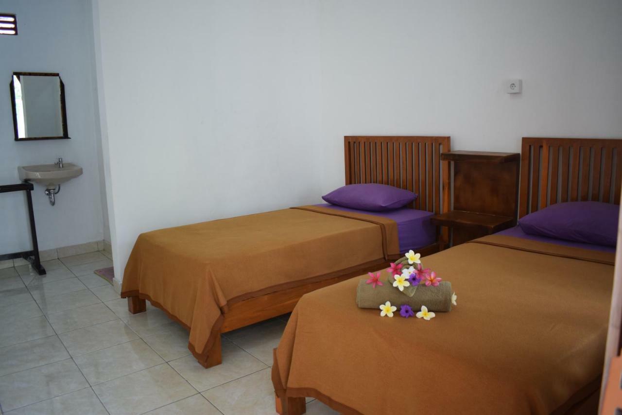 Safsia Homestay Toyapakeh ภายนอก รูปภาพ